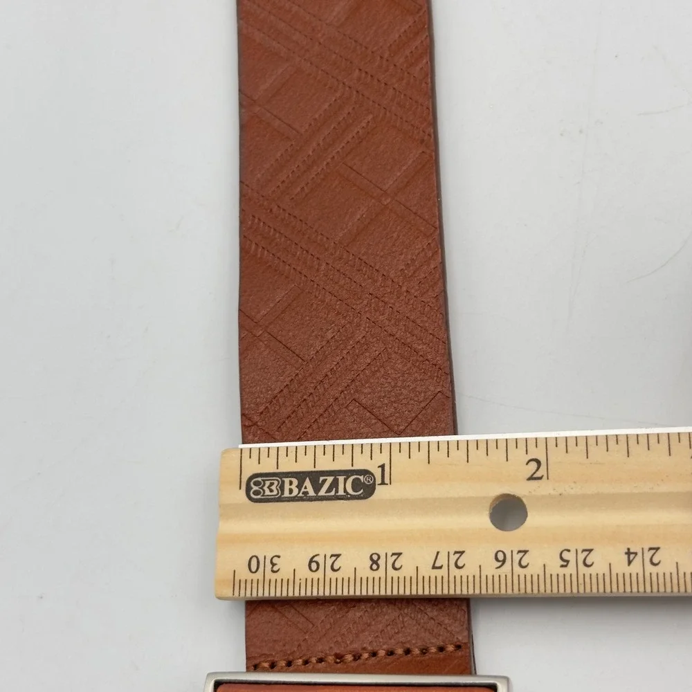 Ashworth Mens Brown Full Grain Leather Golf Belt Embossed Plaque Buckle Size 32